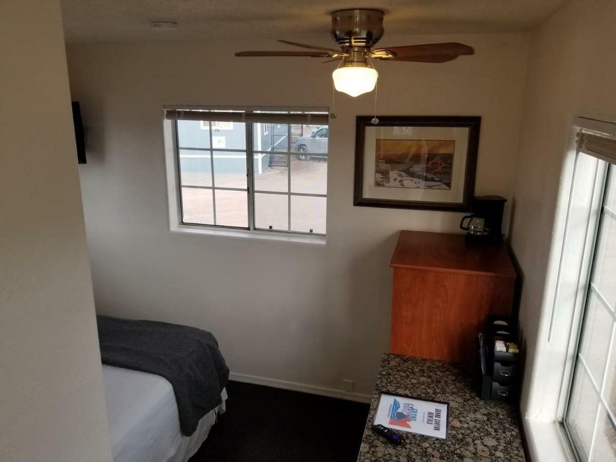 فيلا 072A Affordable Getaway Near South Rim Sleeps 4- No Kitchenette فالي المظهر الخارجي الصورة